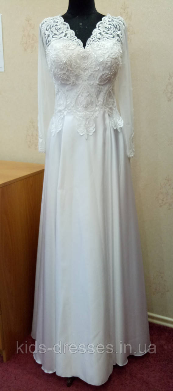 66.4 Стильна нова біла весільна сукня з гіпюром, вишивкою, довгим рукавом, А-силует, розмір 46