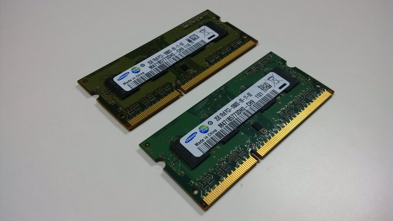 Модуль оперативної пам'яті Samsung 2GB DDR3 PC3-10600S SoDIMM для ноутбуків БУ