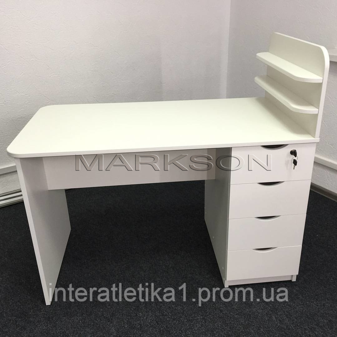 Манікюрний стіл М121