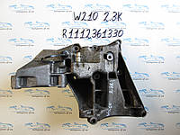 Кронштейн компрессора кондиционера Мерседес 210, Mercedes W210 R1112361330