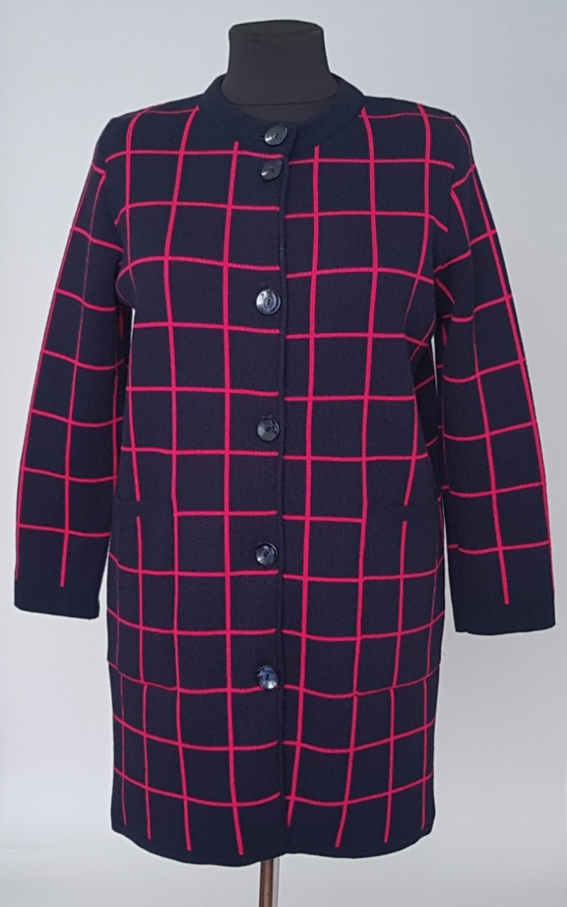 Жіночий кардиган в клітинку на гудзиках (с XL по 4XL)