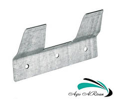 Кріплення для відер-поїлок для випійки телять, ягнят