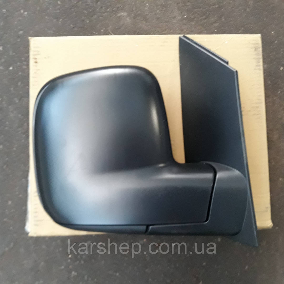 Праве дзеркало Volkswagen Caddy від 2004 року.