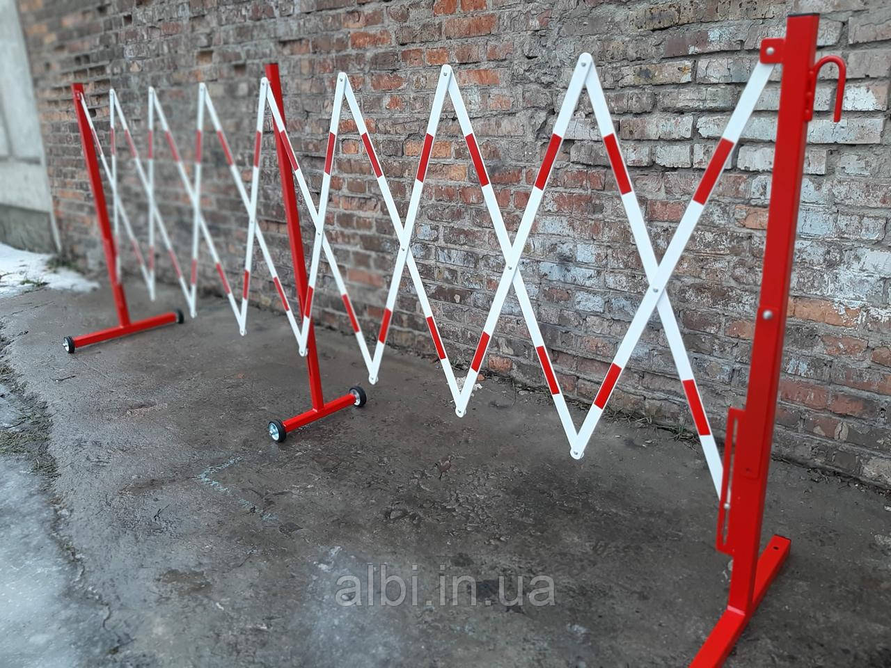 Розсувна огорожа на чотирьох колесах 1,2х5,5 розсувна конструкція, обмеження доступу