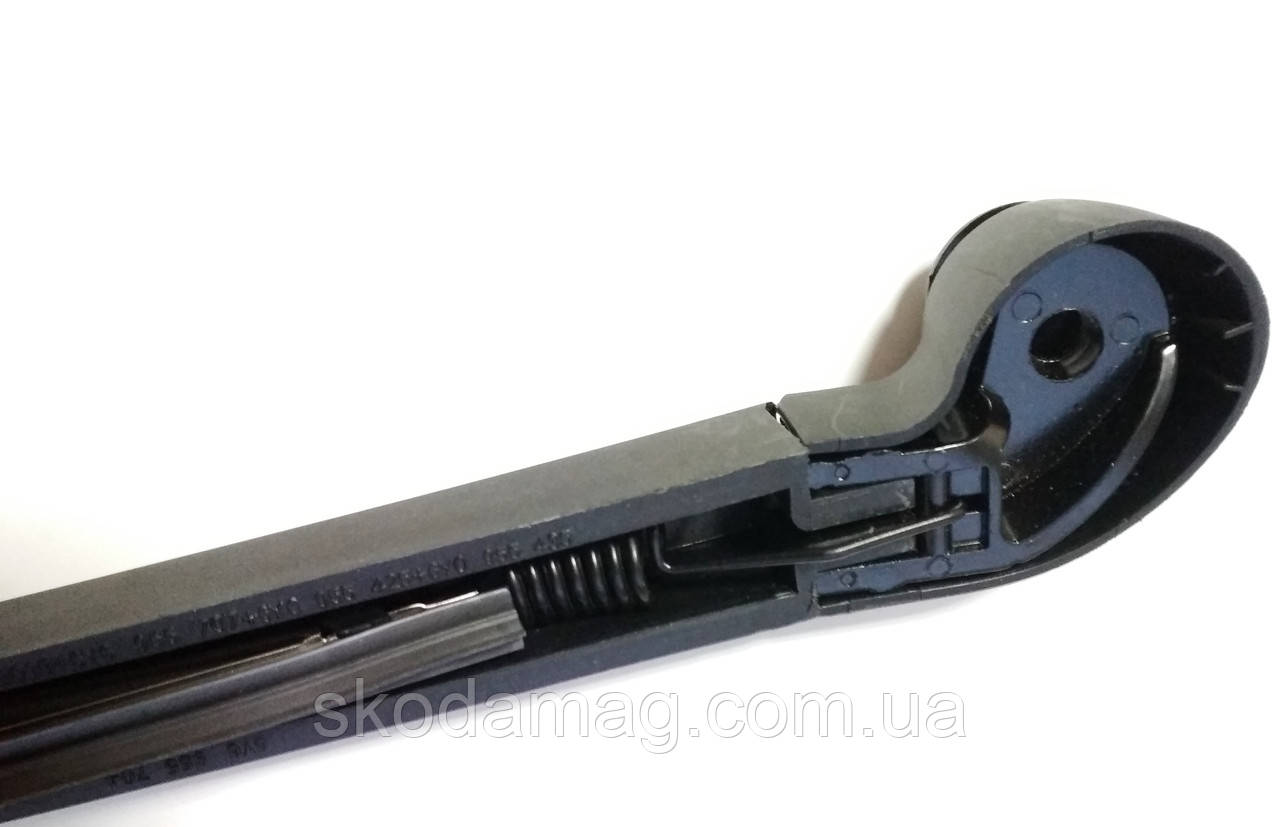 Задний дворник в сборе ( рычаг щетка колпачек ) Шкода Фабия 1 2000-2007 ...