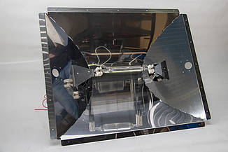 Параболічний рефлектор у складі для експонувальної камери