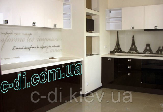 Скляний фартух на робочу поверхню кухні, обшивка безпечним склом