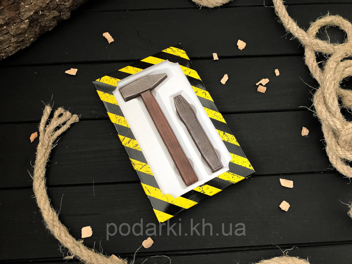 Шоколадний інструмент молоток