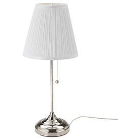 IKEA ARSTID (702.806.34) Настільна лампа, нікельована, біла