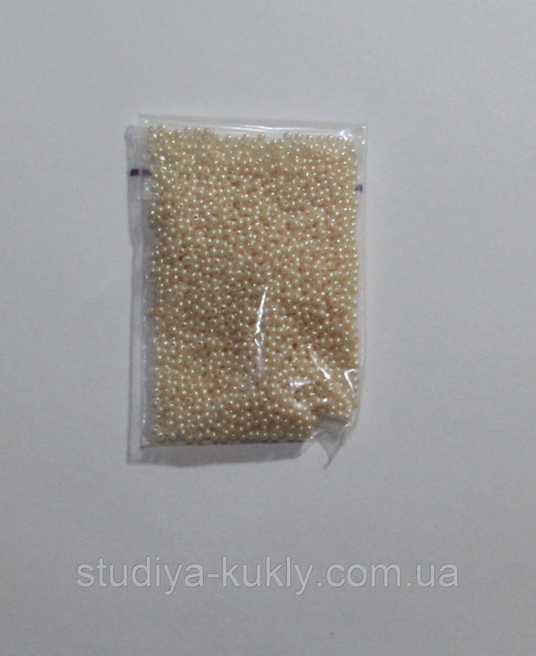Бісер чеський, мікро. Пресциоза. №13. Колір - бежевого відтінку, перламутр арт. 329. Упаковка 10 грам., фото 1