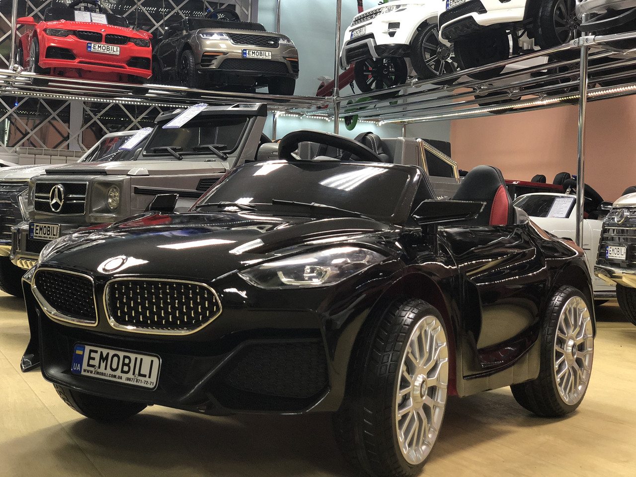 Дитячий електромобіль BMW Z4, автопофарбування, амортизатори 4 шт., мотори 2 шт., пульт блютуз
