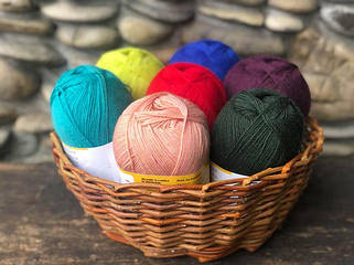 Однотонна шкарпеткова пряжа Regia 4-fadig 100 g