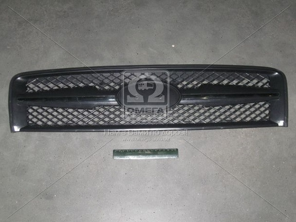 Решітка радіатора HYUNDAI TUCSON Хюндай Туксон 2004-2010 (пр-во TEMPEST)