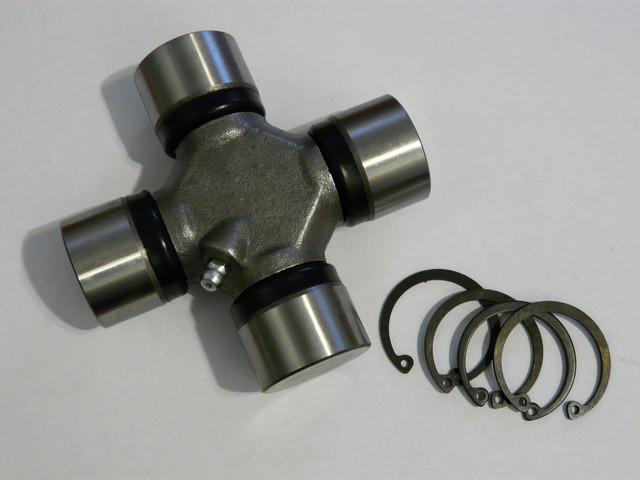 914/35401, 914/56401 хрестовина карданного валу