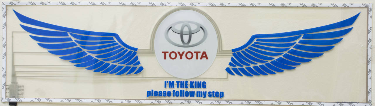 Еквалайзер на скло авто Крила Toyota яскравий подарунок еквалайзер, фото 2