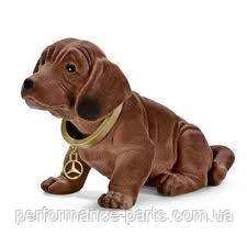 Собака з киваючою головою Mercedes-Benz Nodding Dog B66041451