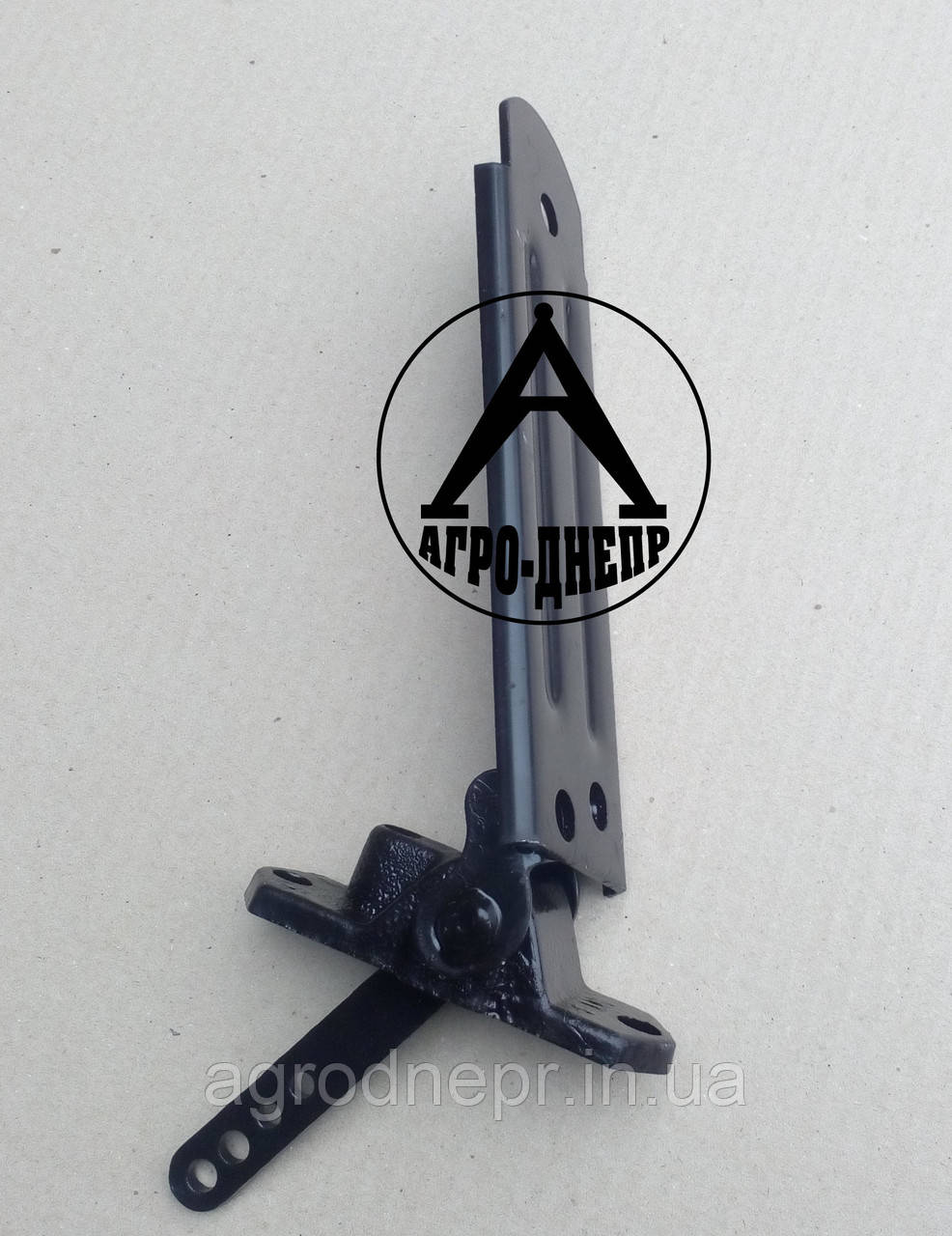 Педаль подачі палива (педаль газу) на трактор МТЗ 80В-1108510