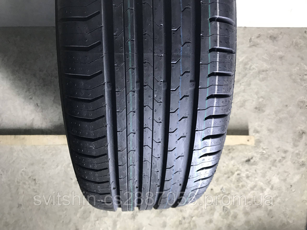 Нова одиночка  225/50R17 Continental ContiEcoContact 5