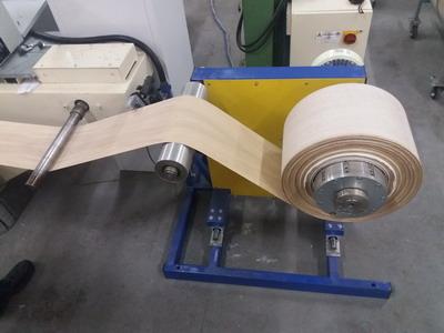 Розмотувач із контролем краю в лінію різання рулонних ламінованих плівок, шпону, ламінату та інших матеріалів, фото 1