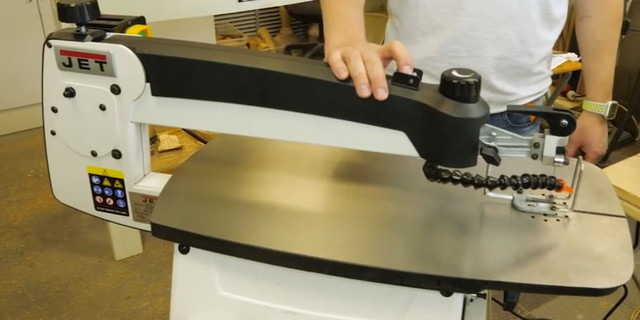 Лобзиковий верстат JET JWSS-22B