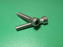 Гвинт ( болт) DIN 912 A2 M5 30 мм неіржавка сталь із внутрішнім шестигранником