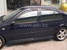 Дефлектори вікон (вітровики) VW Bora/Jetta 2005-2010 -> 4D 4шт (HIC)