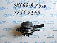 Вакуумний насос Opel Omega B 2.5 TD 72162503