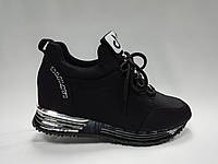 Кросівки чорні на товстій підошві. Снікерси. Розміри: 36 - 40.