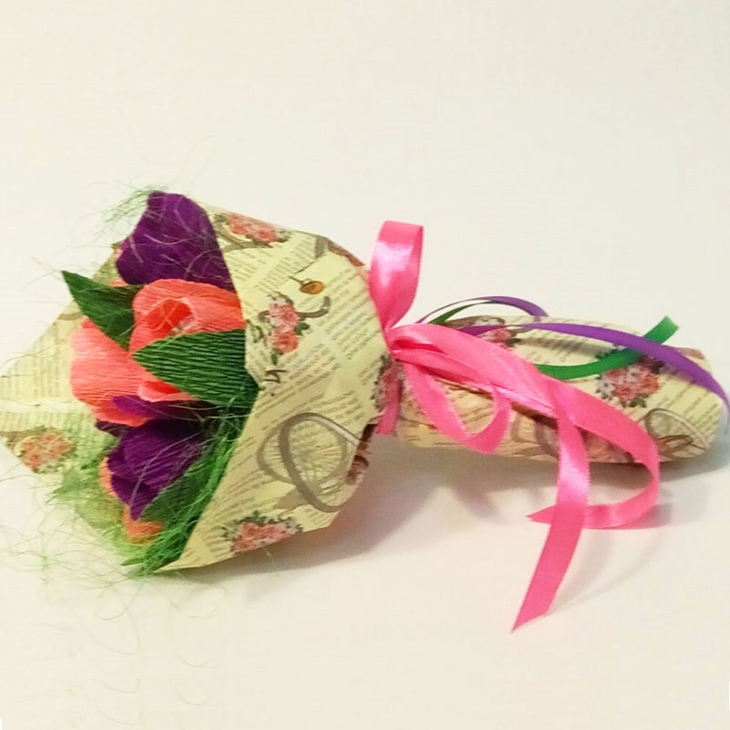 Букет из конфет Тюльпаны кораллово-фиолетовые 7 Крафт - фото 2 - id-p887850550