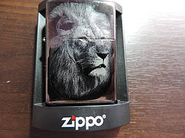 Запальничка Zippo «The Lion King»