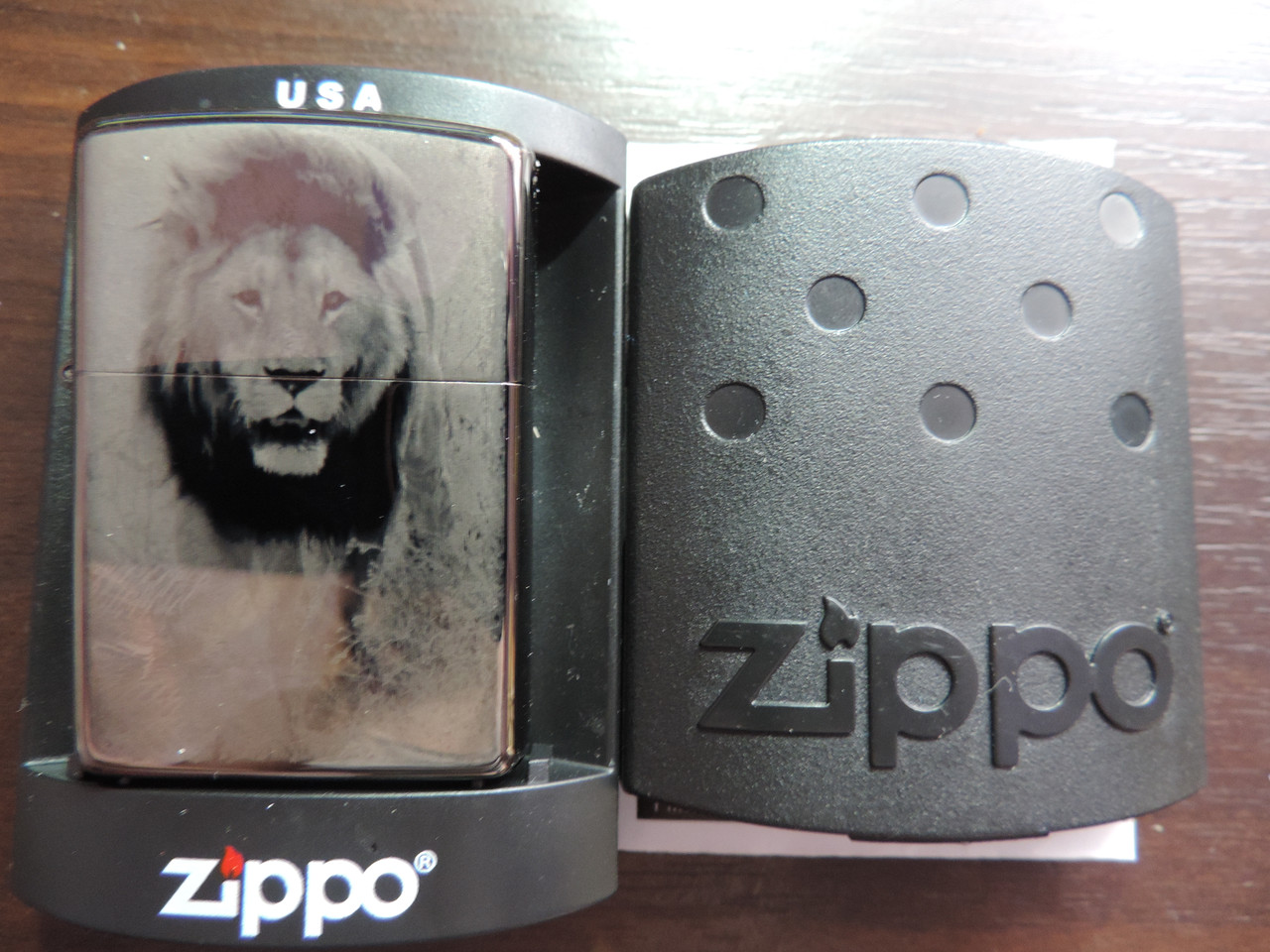 Запальничка Zippo -Lion
