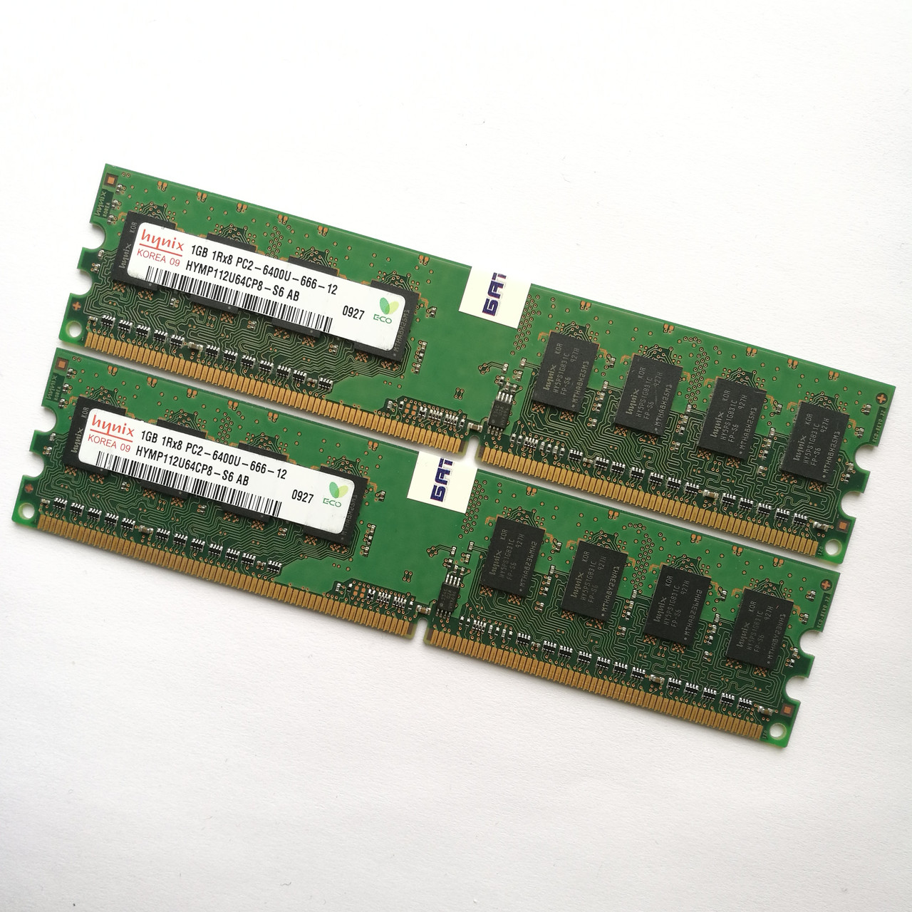 Комплект оперативной памяти Hynix DDR2 2Gb (1Gb+1Gb) 800MHz PC2 6400U CL6 (HMP112U64CP8-S6 AB) Б/У