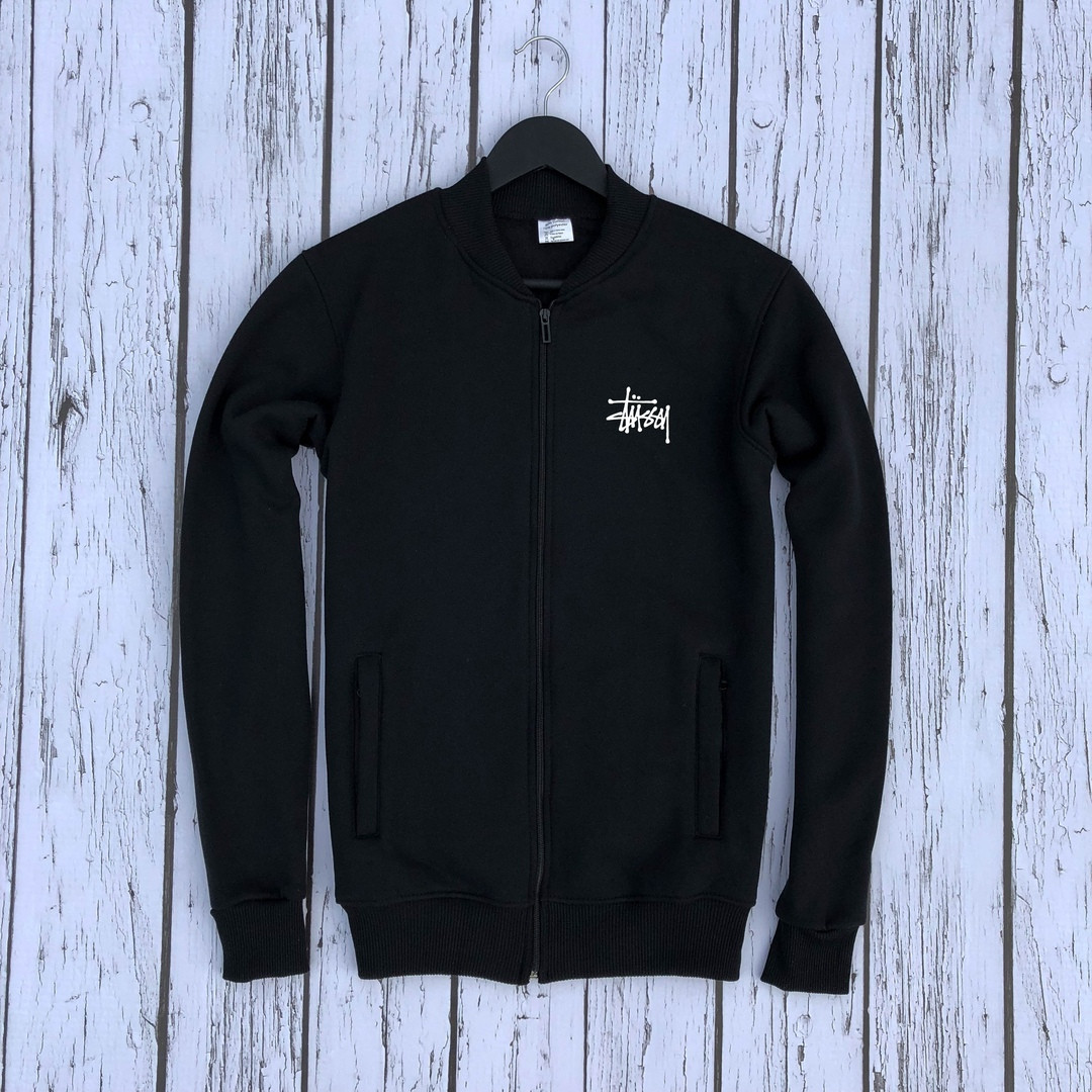 Утепленный трикотажный мужской бомбер на молнии черного цвета (ID ...