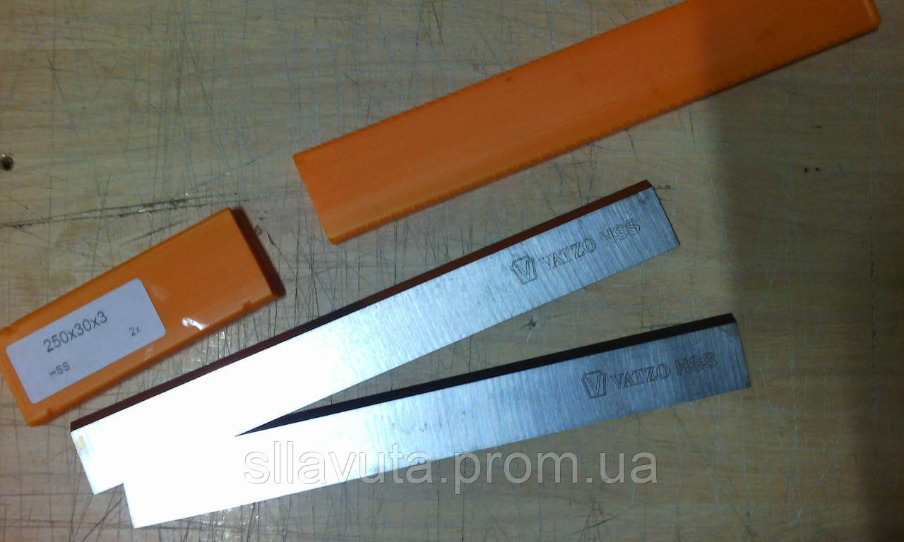Нож строгальный VATZO HSS 18%W 350х35х3 - фото 1 - id-p888439493