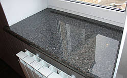 Підвіконня з натурального каменю темно-сірий