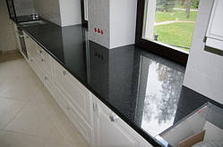 Підвіконня з каменю