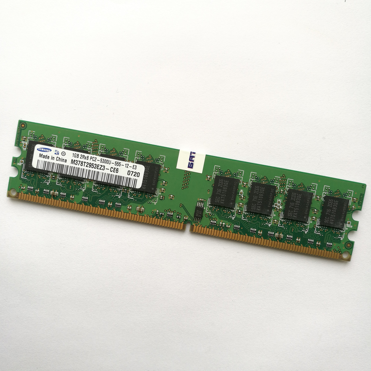 Оперативная память Samsung DDR2 1Gb 667MHz PC2 5300U 2R8 CL5 (M378T2953EZ3-CE6) Б/У