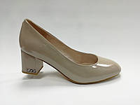 Шкіряні бежеві туфлі Erisses. Розміри: 42, 43 (бежеві); 43 (чорні).