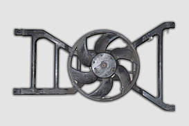 Дифузор вентилятора радіатора Рено Меган 2 в зборі з вентилятором і мотором б/у