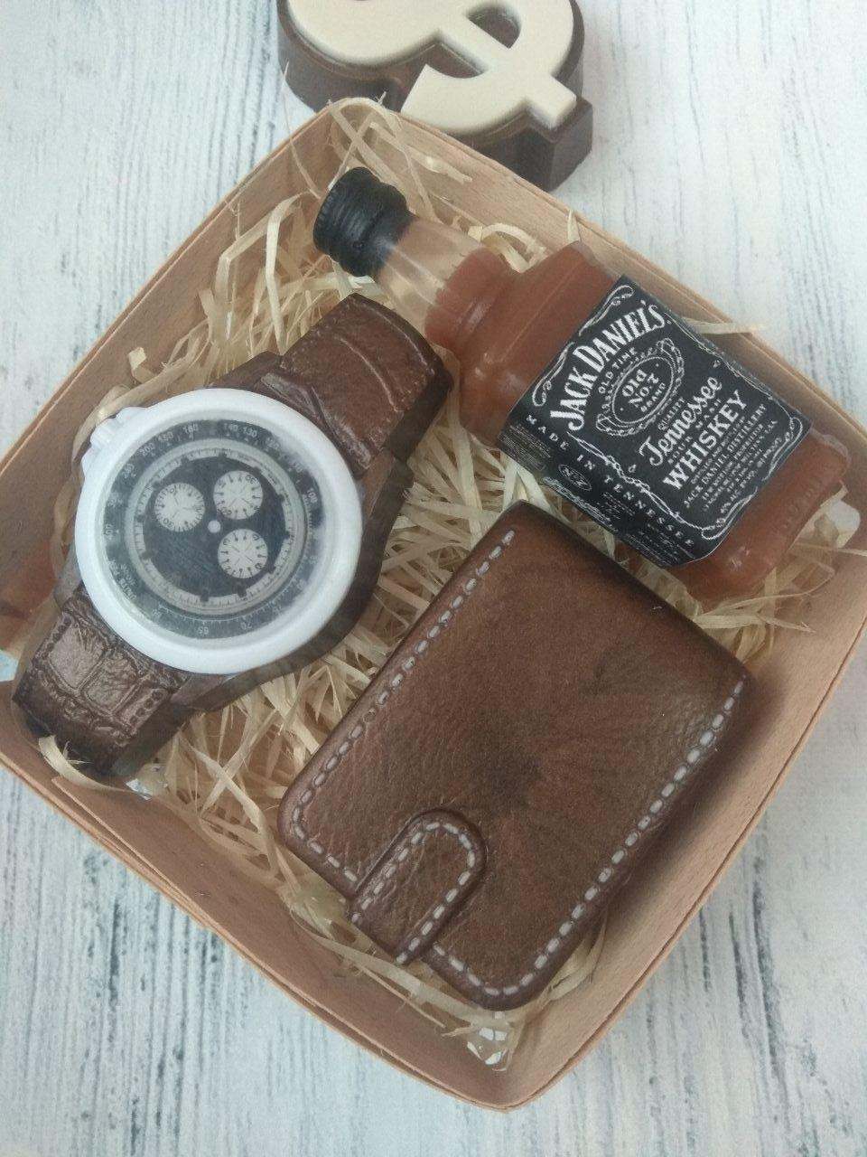 Мило ручної роботи "Віскі, годинник, портмоне"
