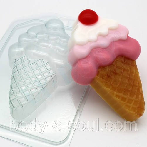 Пластикова форма Морозиво/Ріжок з ягідкою