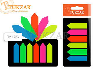 Набір блоків із липким шаром на пластиковій підкладці.