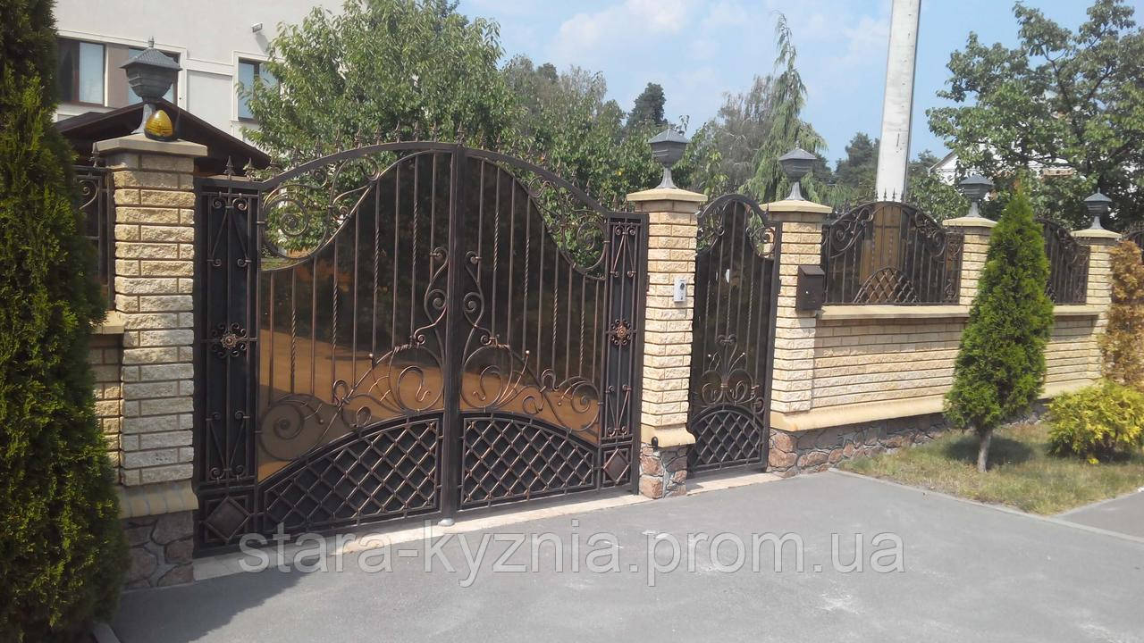Ворота кованые распашные Спарта - фото 1 - id-p889754245