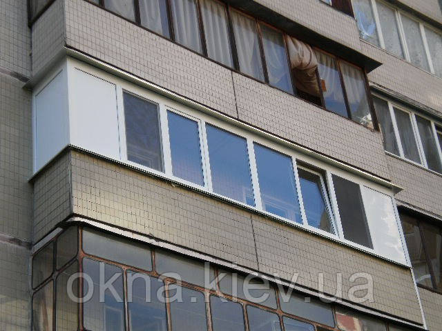 Балкон Rehau Euro 60 у Києві замовити. Лоджія Рехау Київ ціна.