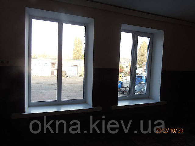 Вікна Гуровщина. Ролети, жалюзі, рулонні штори, москітні сітки, підвіконня, відливи недорого купить