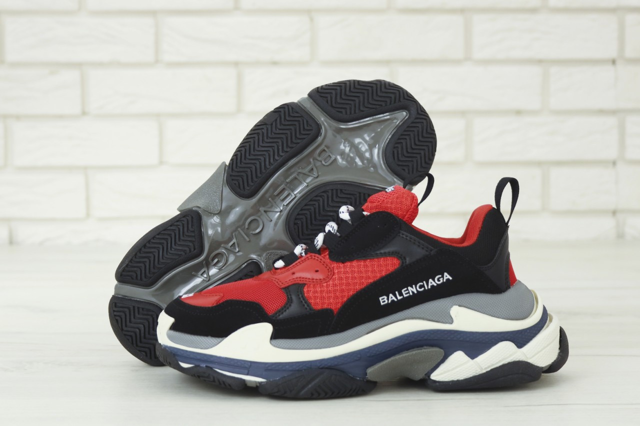 Жіночі Кросівки Balenciaga Triple S