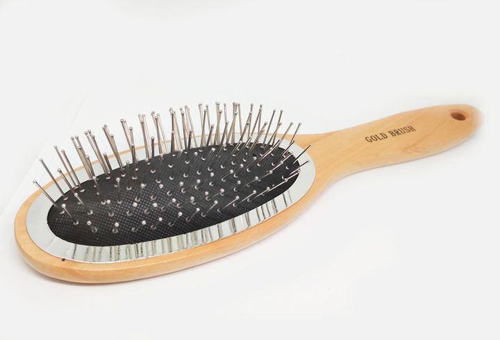 Расческа массажная деревянная для волос