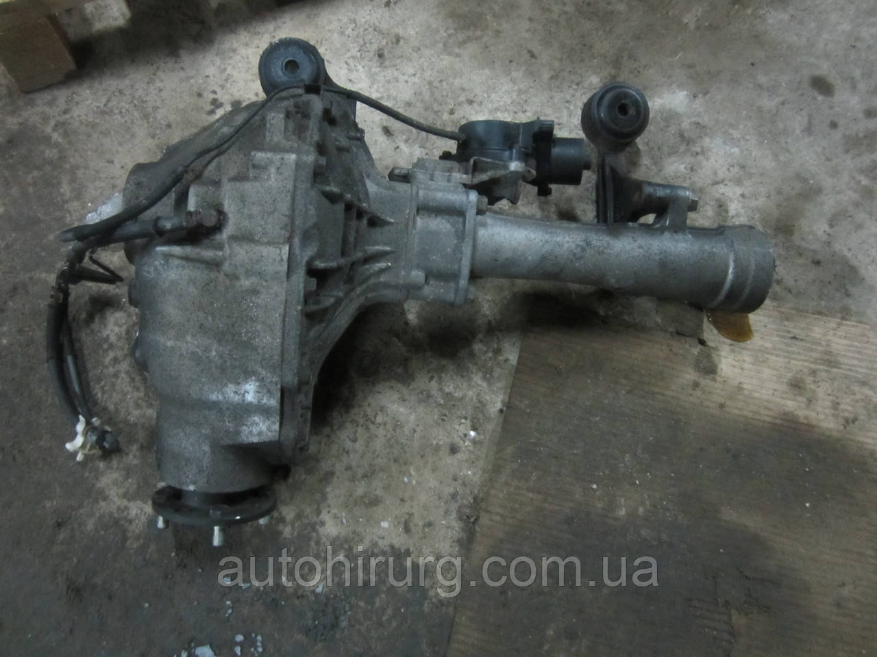 Редуктор переднього моста Toyota Sequoia, фото 1