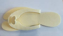 Тапочки одноразові в індивідуальній упаковці, спінений поліетилен 4 мм, кремовий Panni Mlada