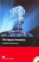 Macmillan Readers Intermediate Space Invaders, The + CD